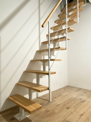 Schody modułowe proste BOSTON Białe / Buk 74 cm WARIANTY