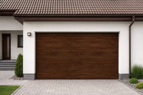 Brama garażowa segmentowa Hormann IsoMatic 2500x2125 – Dark Oak (ciemny dąb), przetłoczenia L, brama z napędem